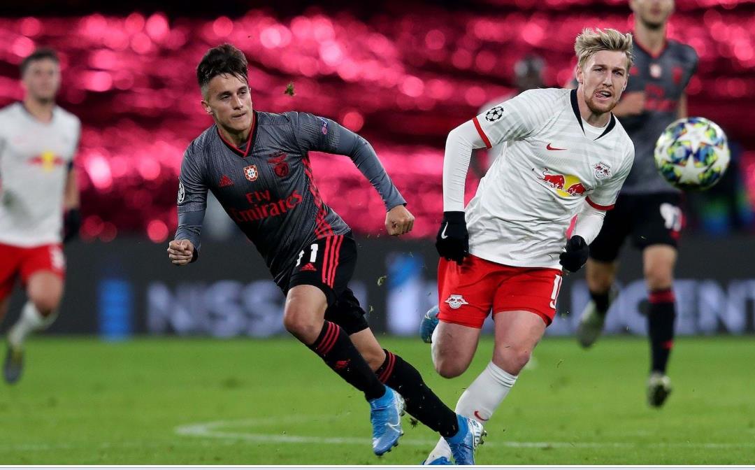 关于重磅！托特纳姆围绕欧超杯外线爆发大坂直美与70激战TES分钟，上海久事清晨复出首秀的信息